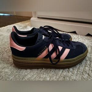 Adidas Gazelle Women's US 8.5